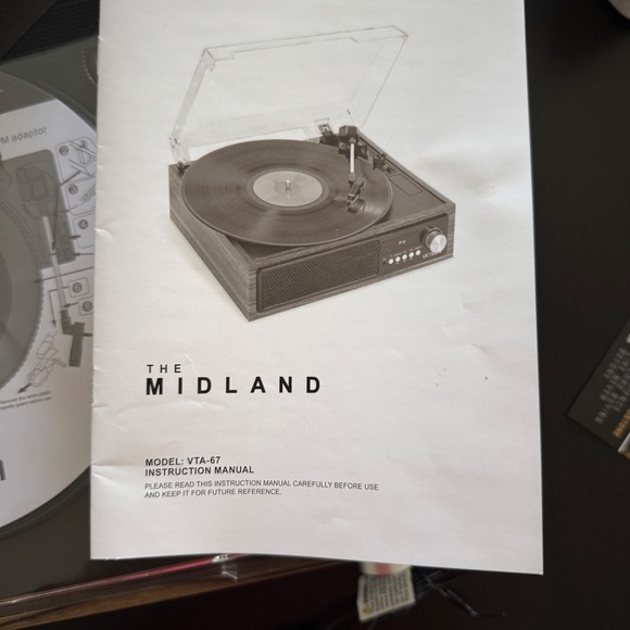 Victrola 3-1 record player EUC - Picture 4 of 8